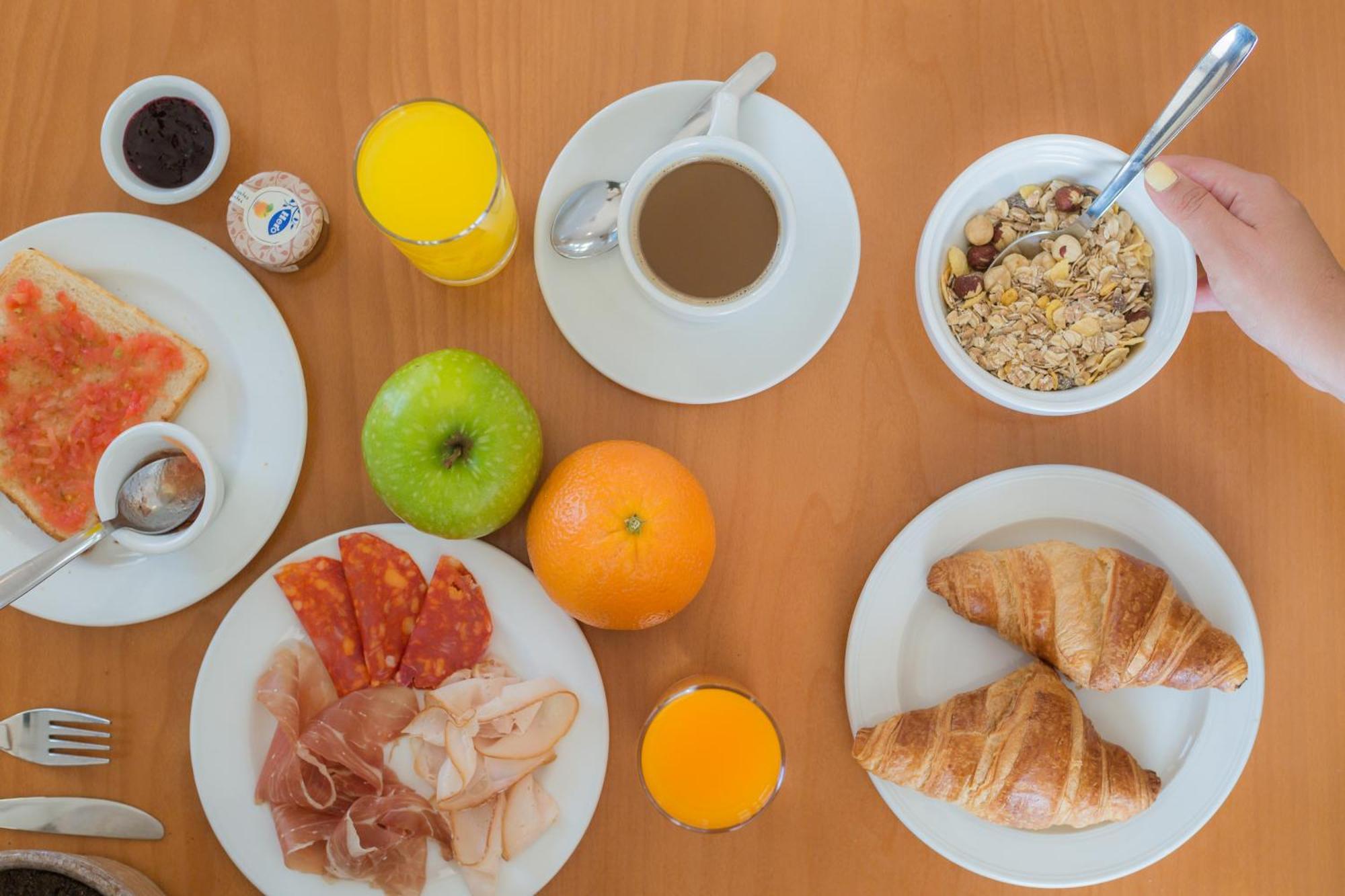Hotel Orosol By Typic Hotels Sant Antoni de Portmany Dış mekan fotoğraf