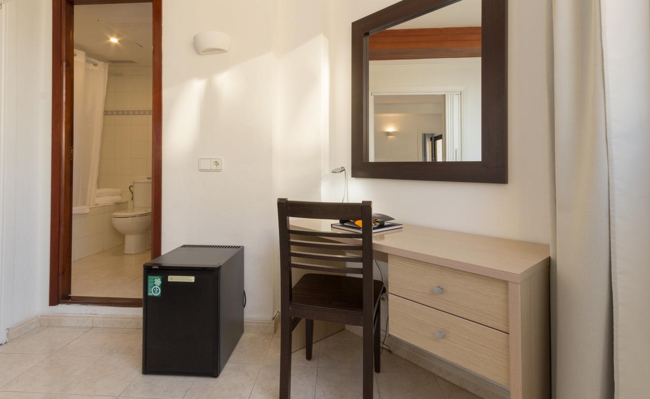 Hotel Orosol By Typic Hotels Sant Antoni de Portmany Dış mekan fotoğraf