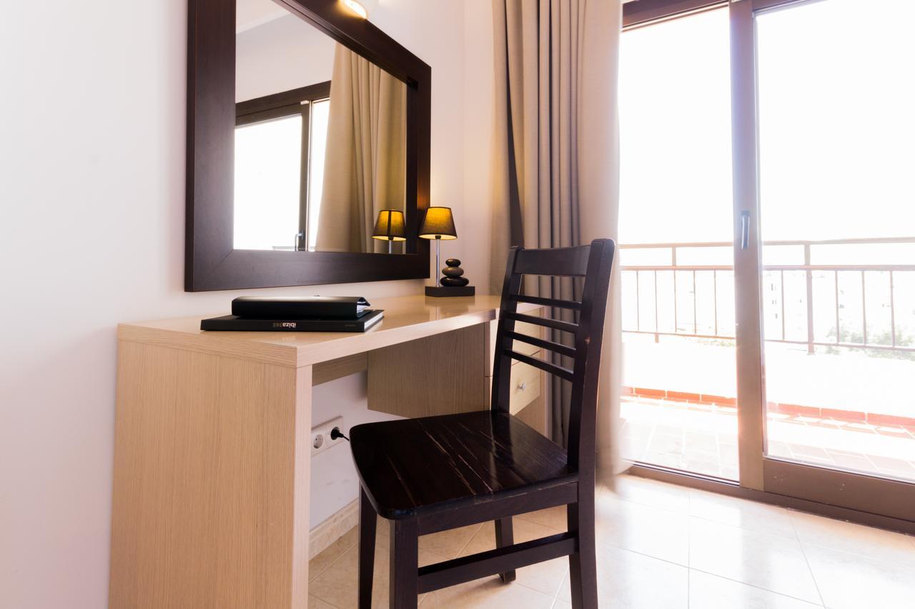 Hotel Orosol By Typic Hotels Sant Antoni de Portmany Dış mekan fotoğraf