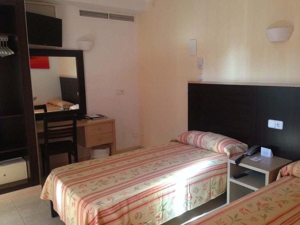 Hotel Orosol By Typic Hotels Sant Antoni de Portmany Dış mekan fotoğraf
