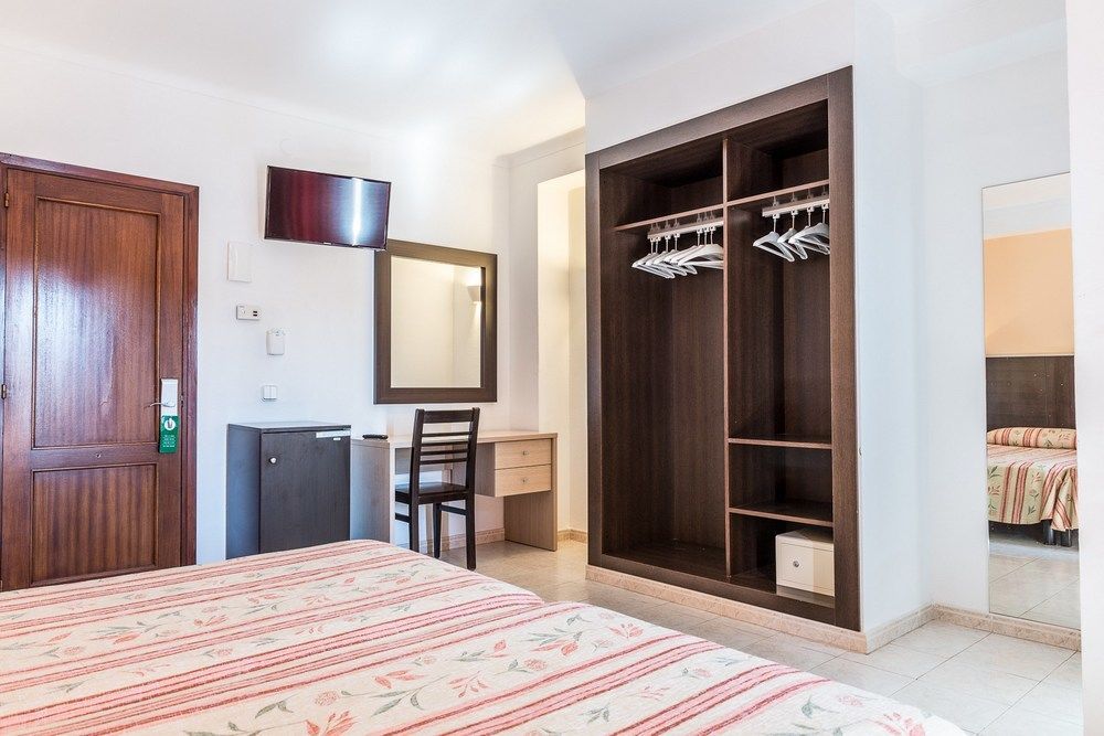 Hotel Orosol By Typic Hotels Sant Antoni de Portmany Dış mekan fotoğraf