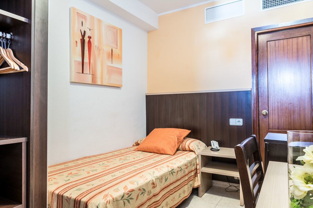 Hotel Orosol By Typic Hotels Sant Antoni de Portmany Dış mekan fotoğraf