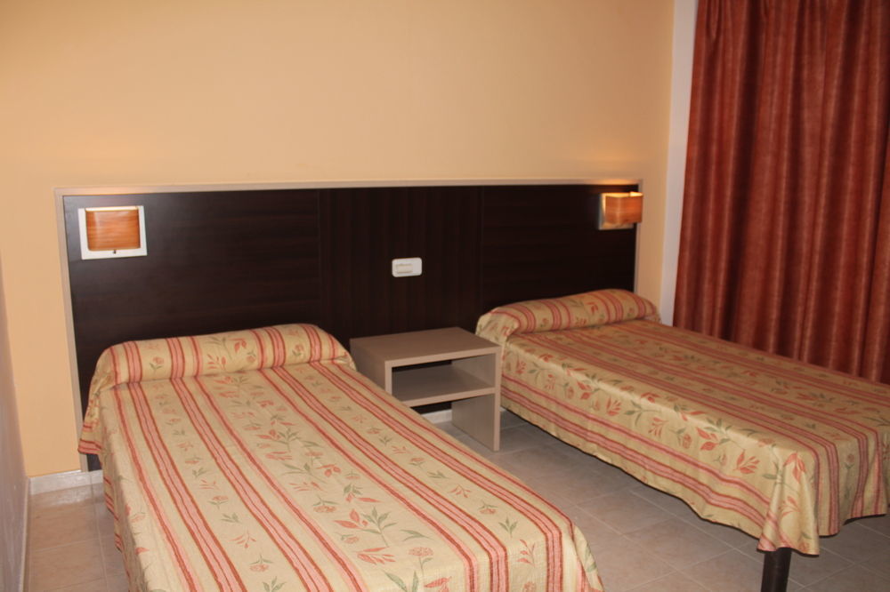 Hotel Orosol By Typic Hotels Sant Antoni de Portmany Dış mekan fotoğraf