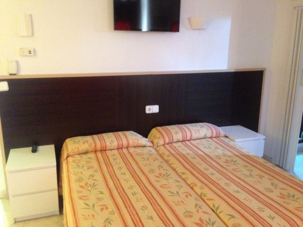 Hotel Orosol By Typic Hotels Sant Antoni de Portmany Dış mekan fotoğraf