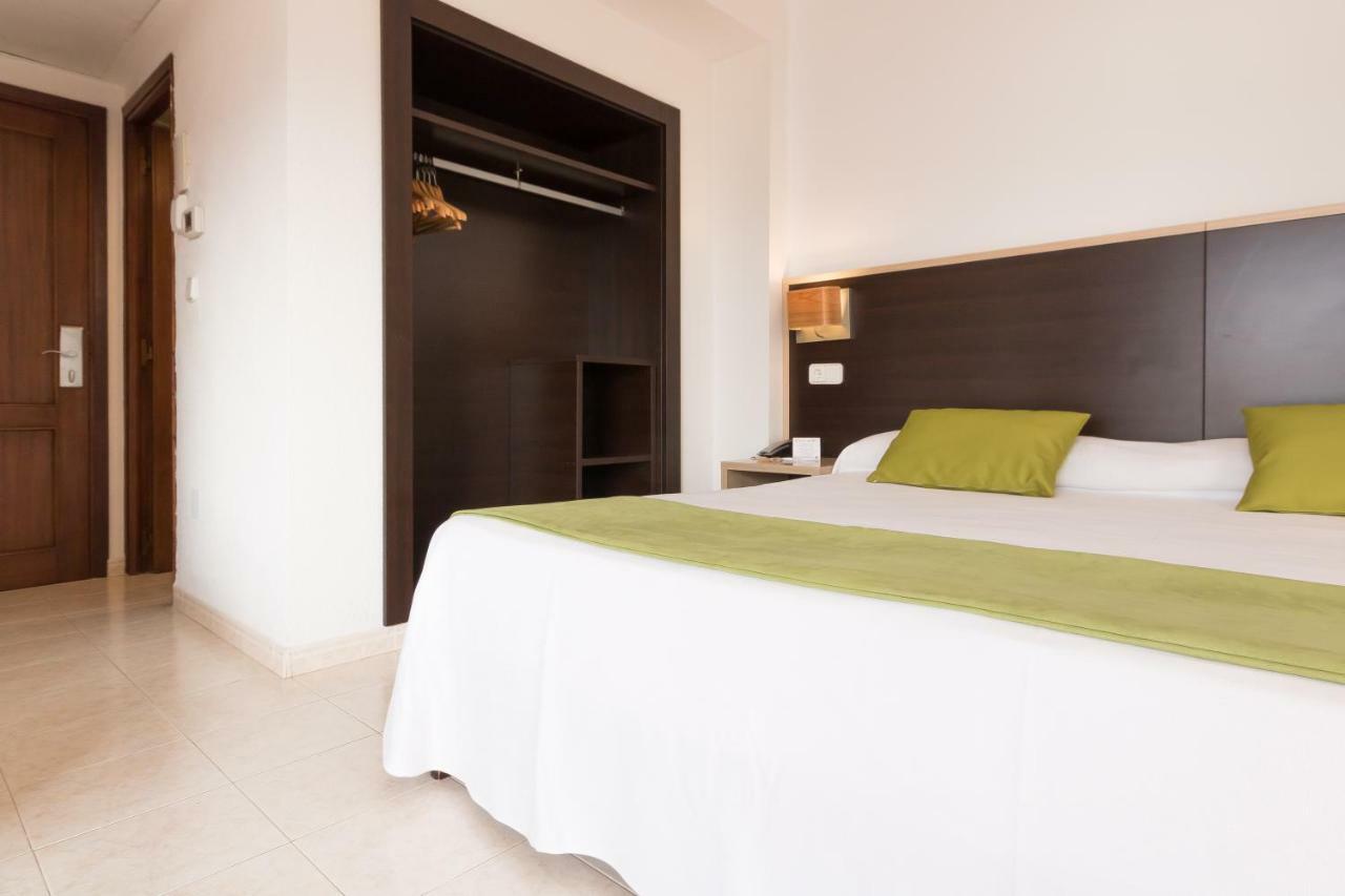 Hotel Orosol By Typic Hotels Sant Antoni de Portmany Dış mekan fotoğraf